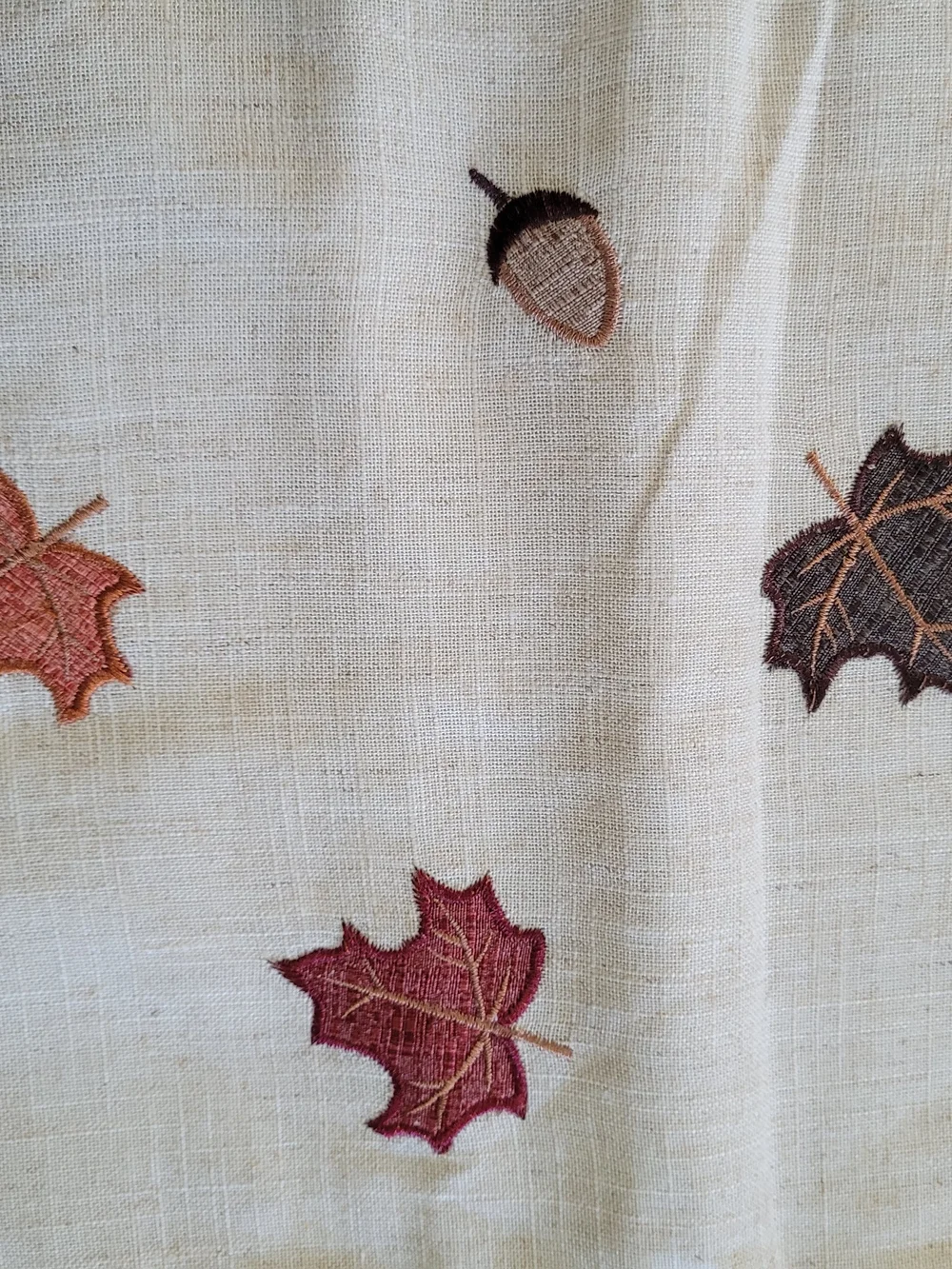 Autumn Leaf Embroidered Table Runner  - New